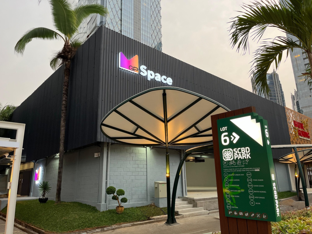 1 Facade MGP Space